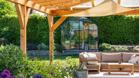 Aménager sa terrasse avec style : transformez votre jardin en havre de paix