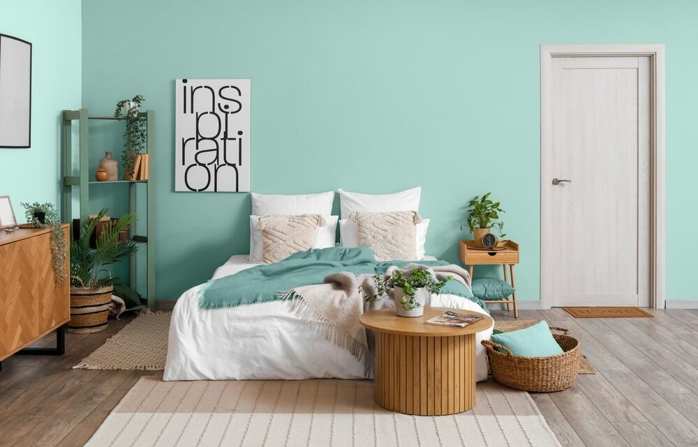 Quelle solution choisir pour décorer les murs avec papier peint ou peinture ?
