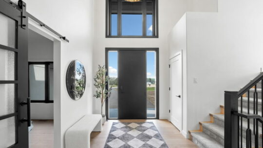 Un revêtement fiable et pérenne pour les espaces très fréquentés comme le salon ou les couloirs